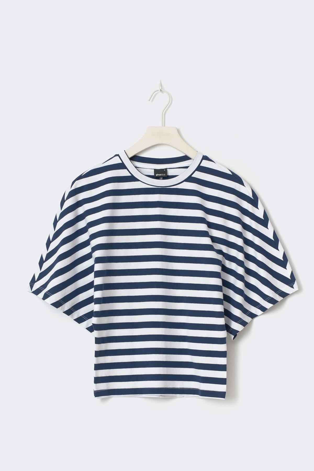Fitted top