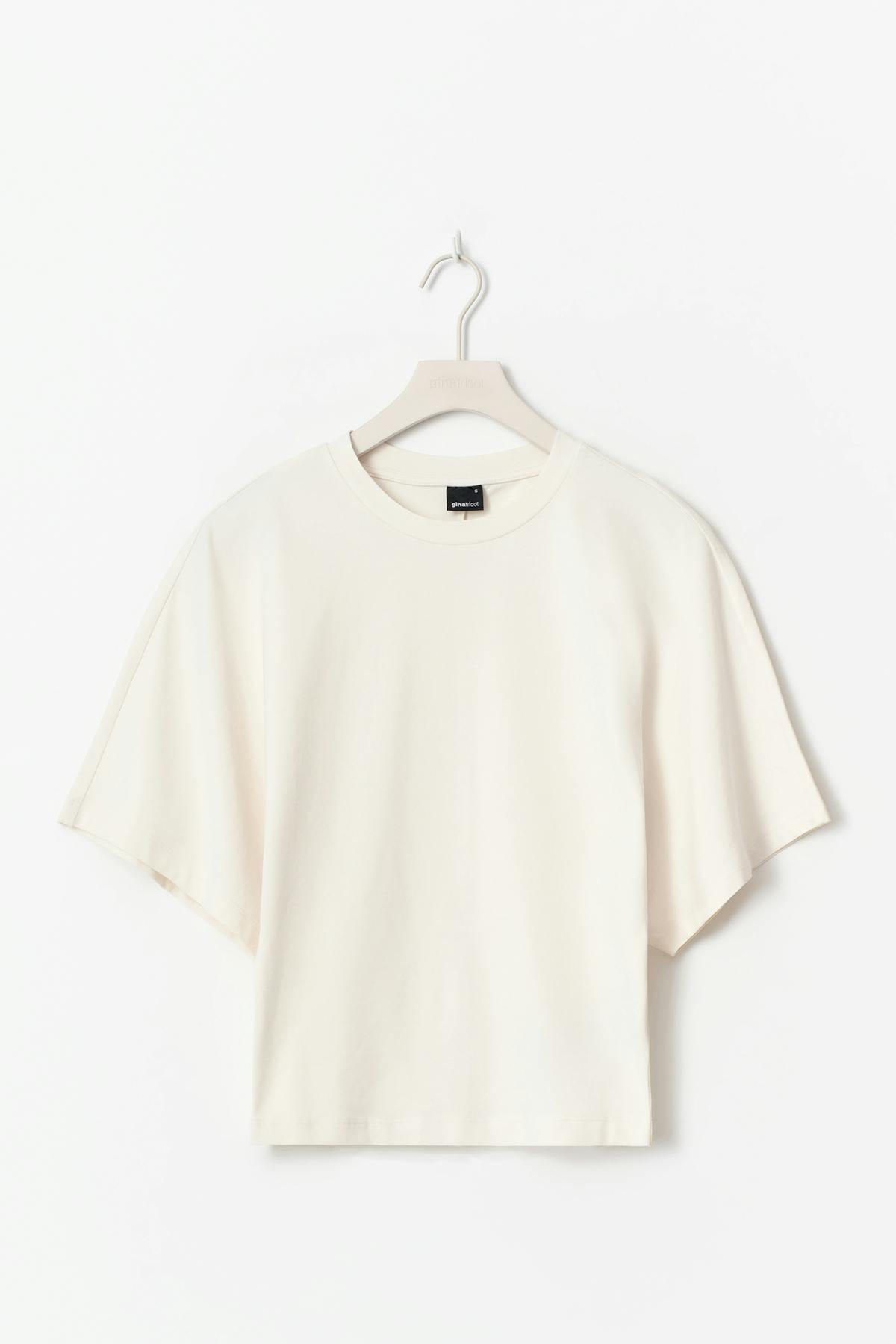 Fitted top