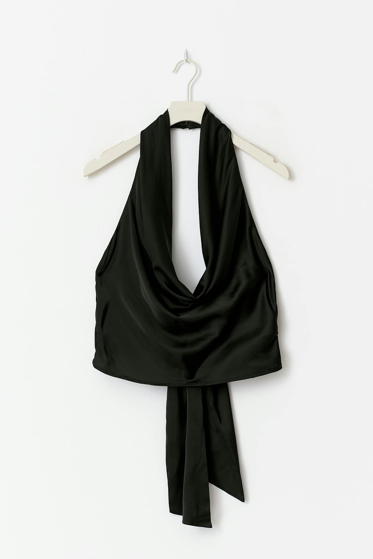 Waterfall satin singlet