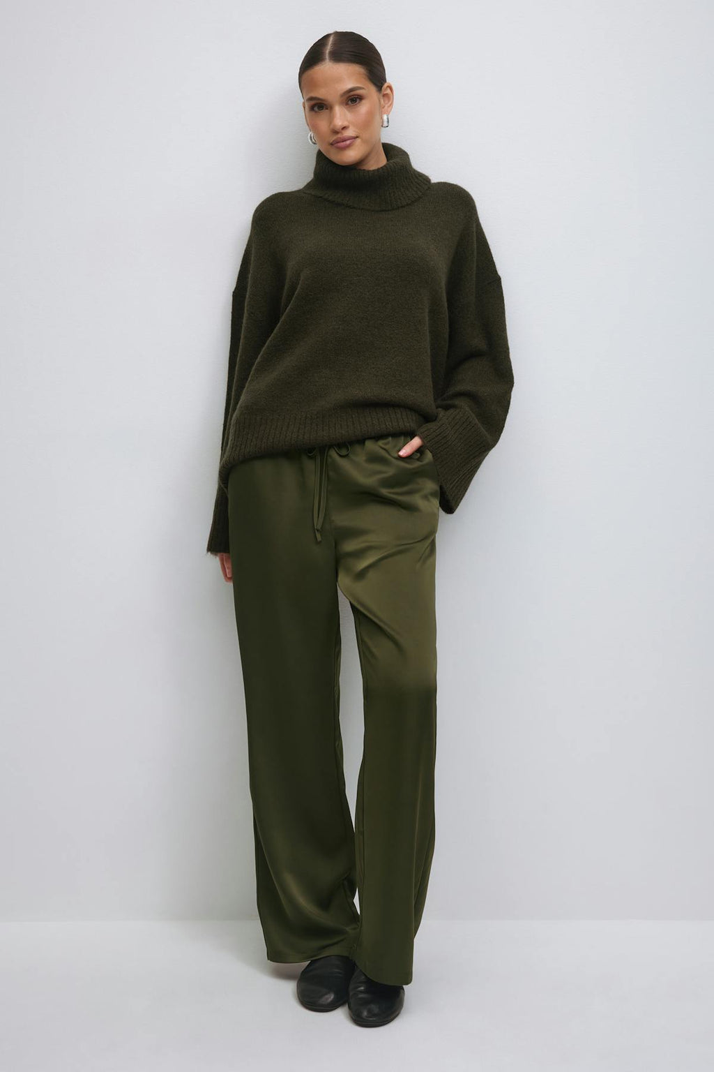 Drawstring satin trousers