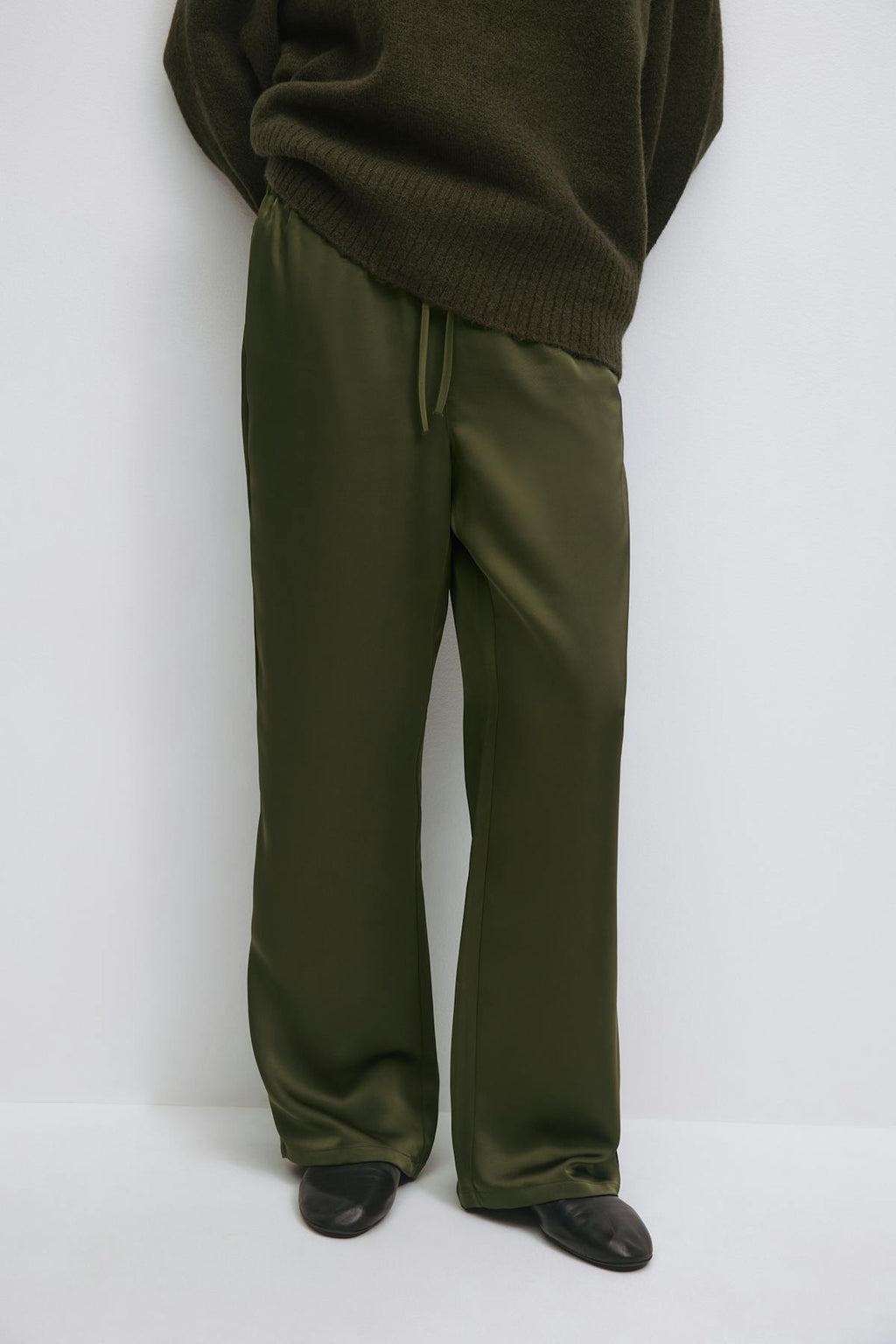 Drawstring satin trousers
