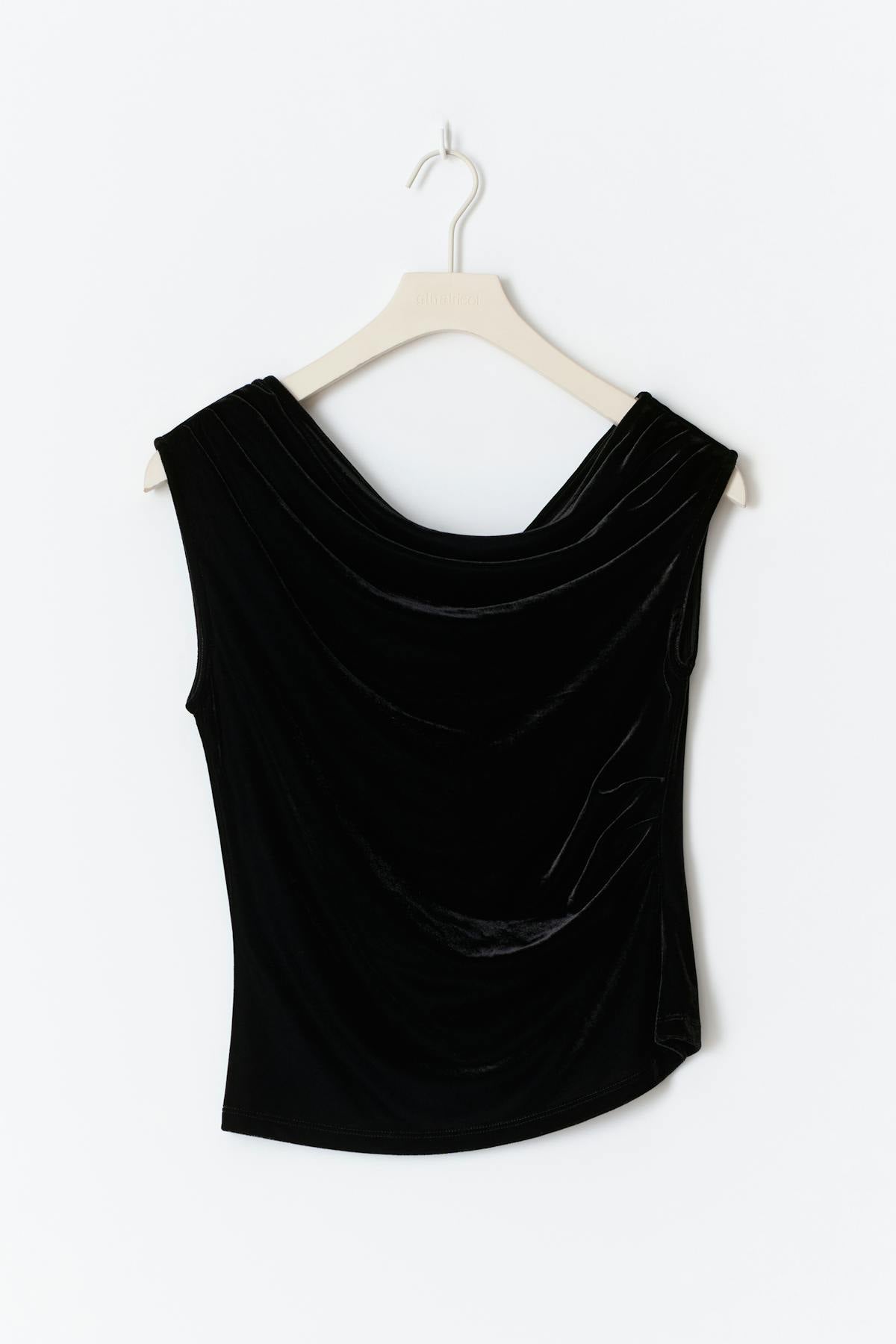 Asymmetric velvet top