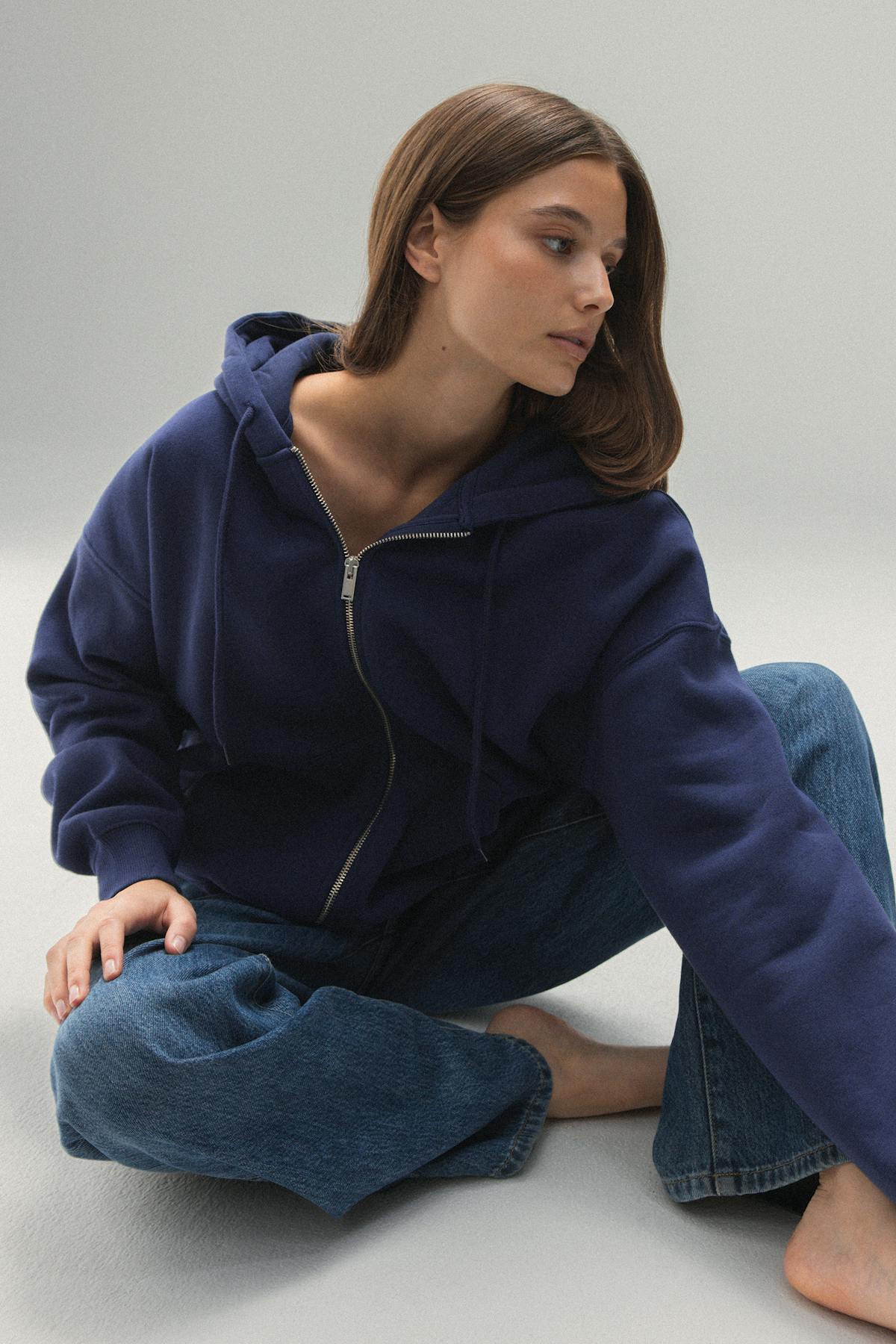 Zip hoodie