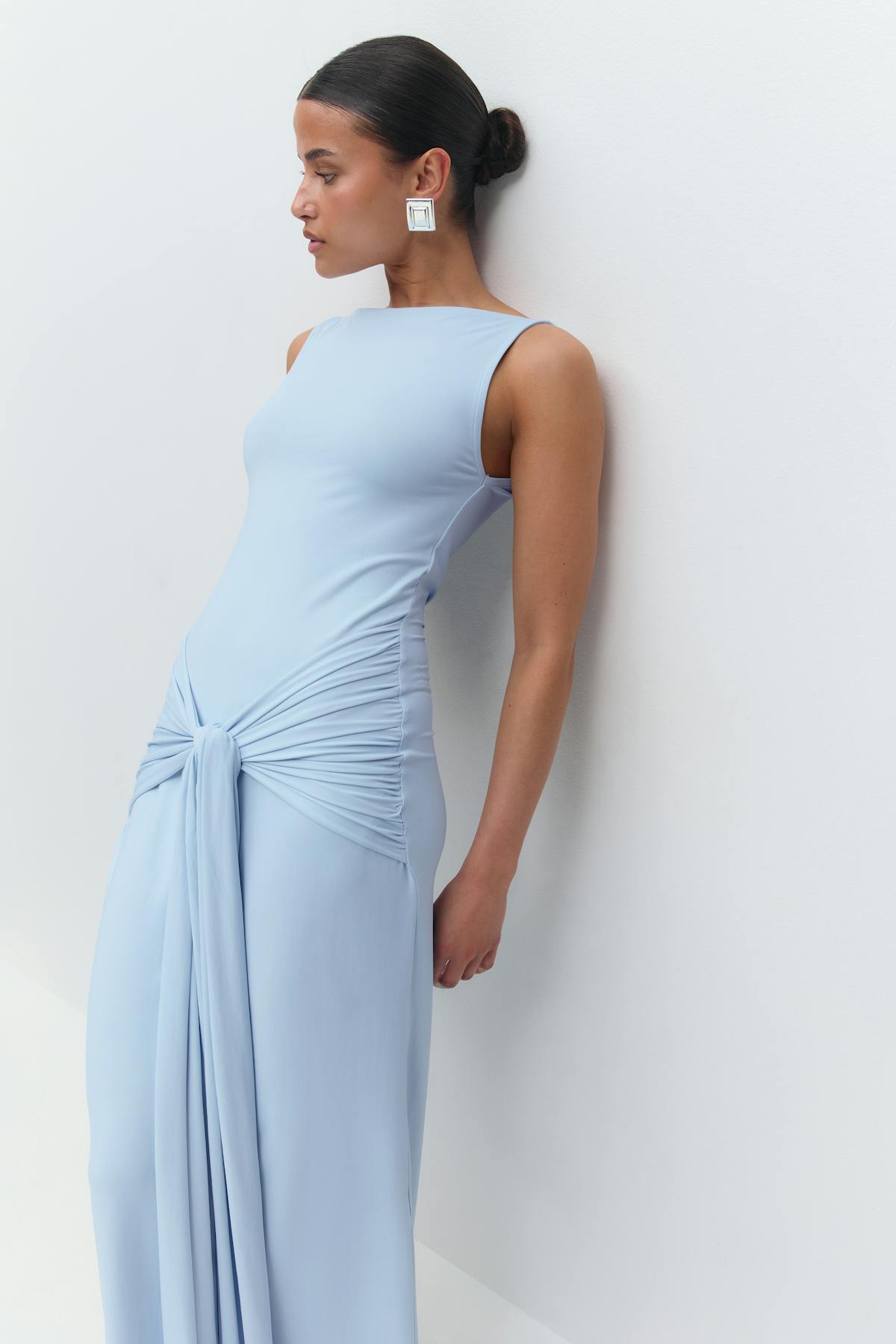 Tie dress