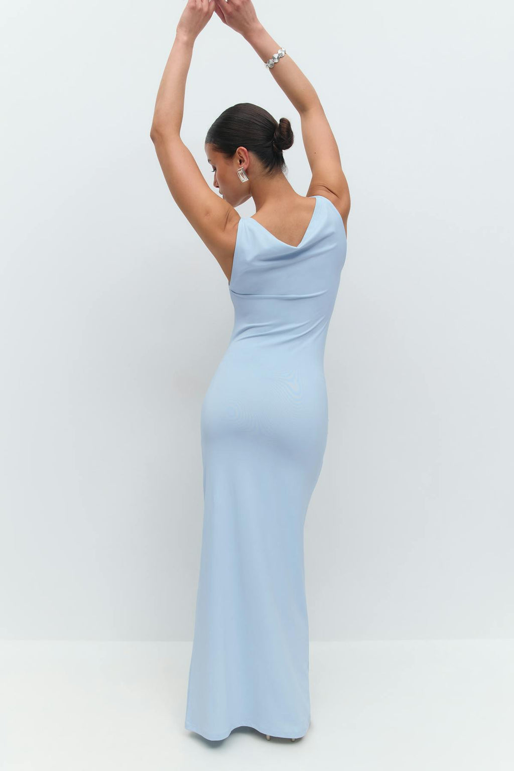 Tie dress