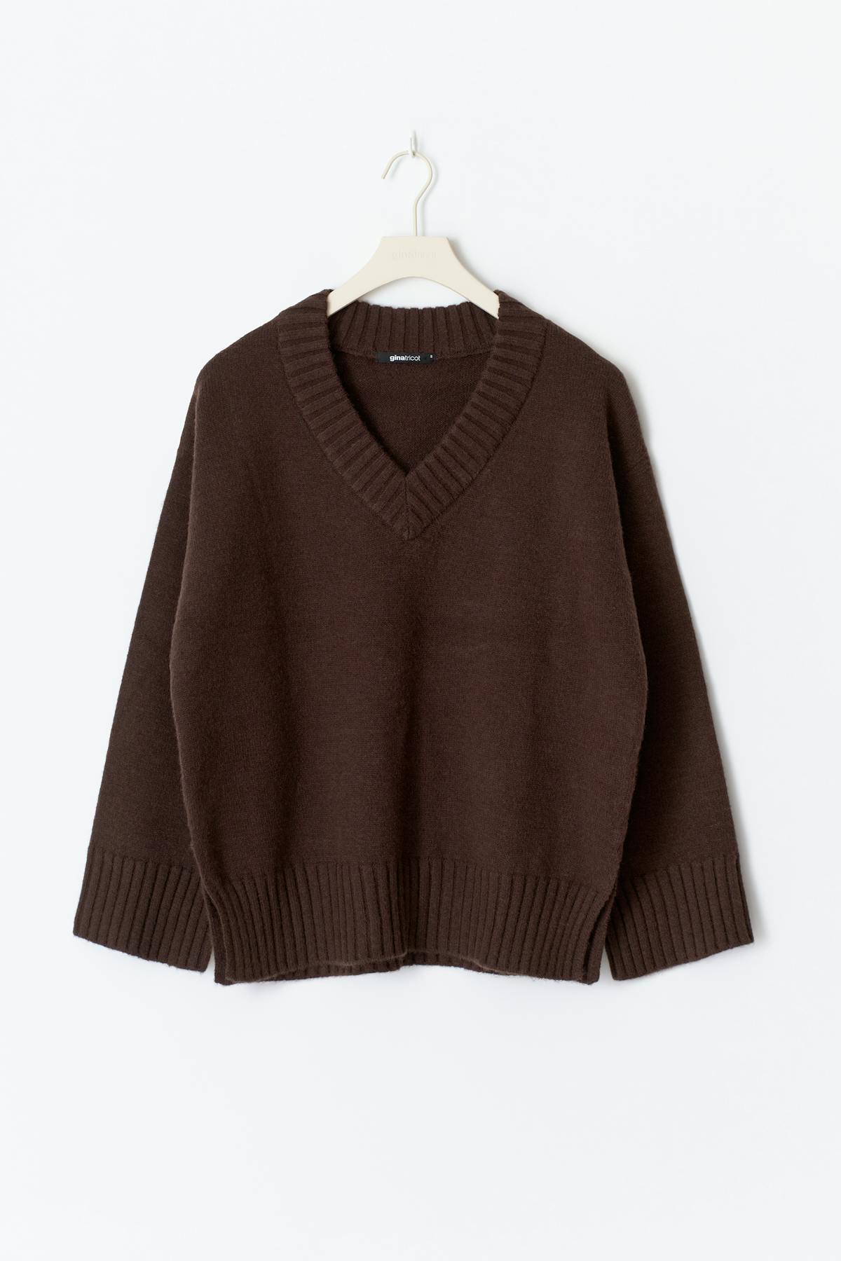 V-neck knitted sweater