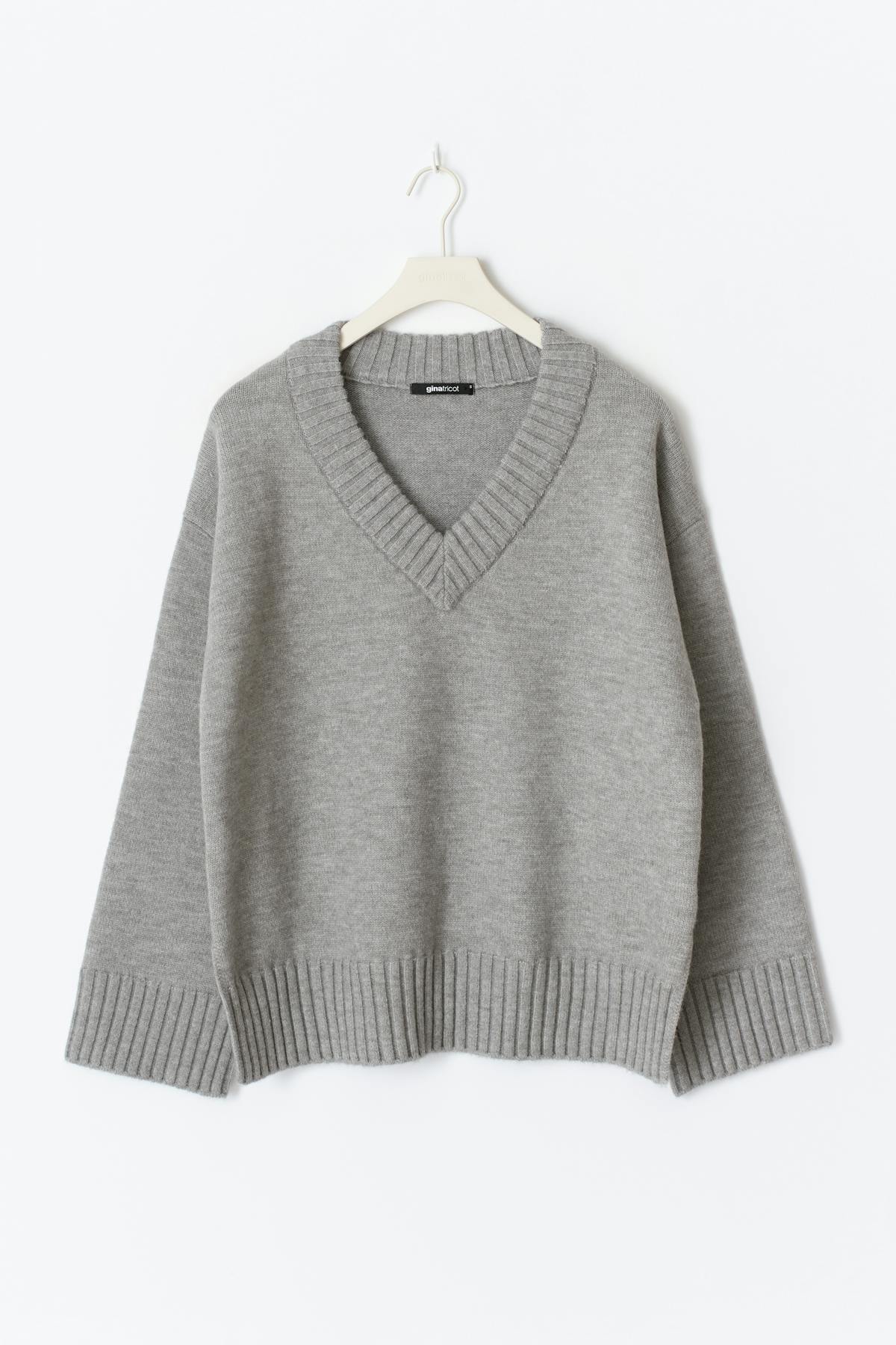 V-neck knitted sweater