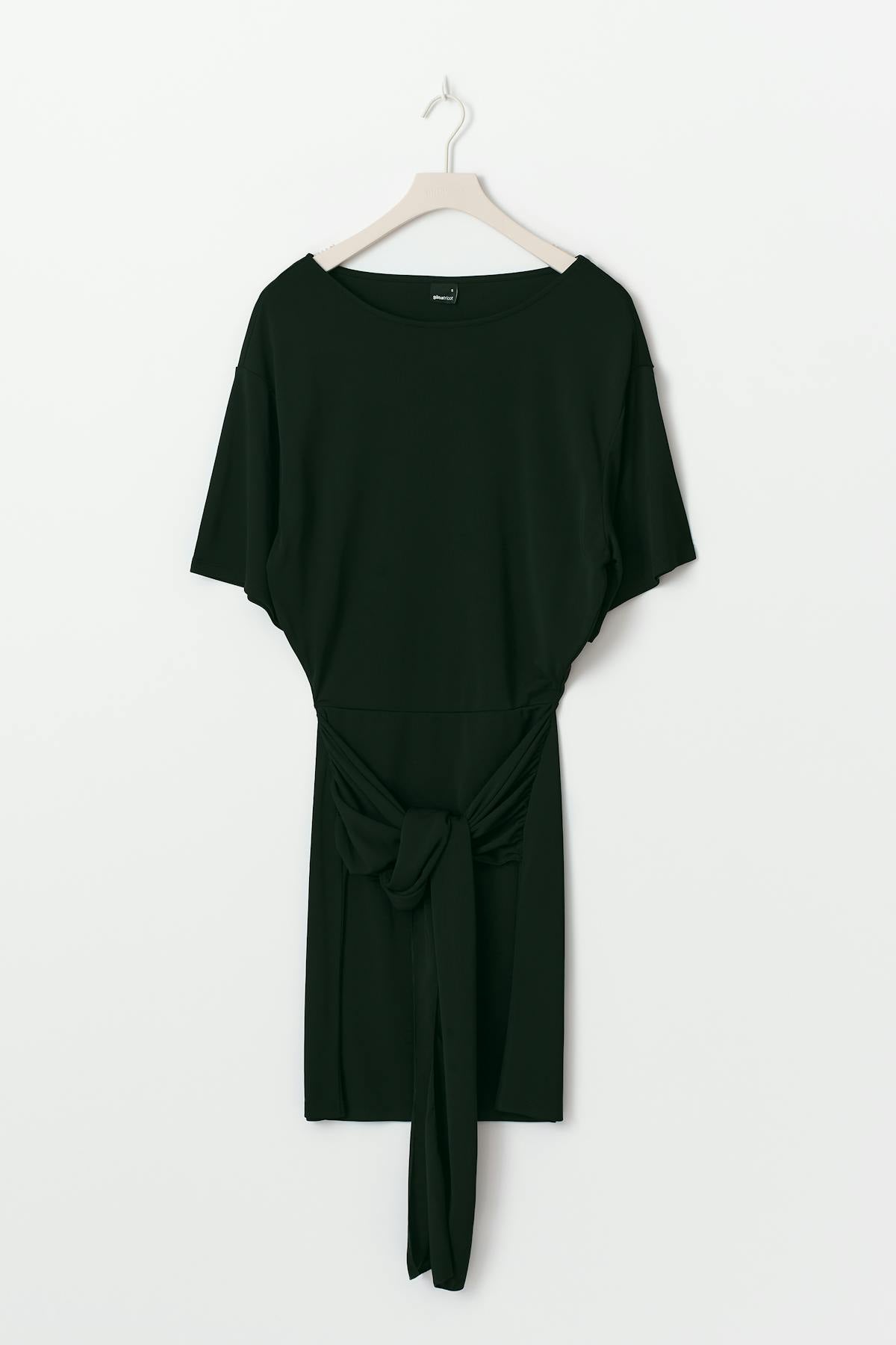 Tie shortsleeve dress