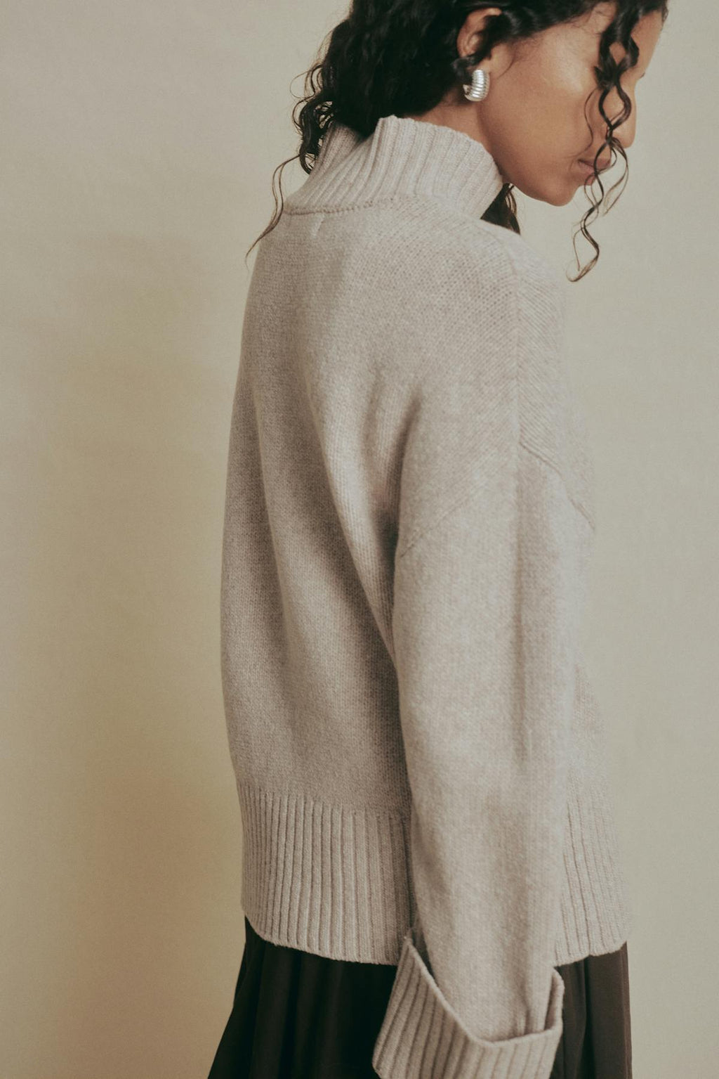 Turtleneck wool knit sweater