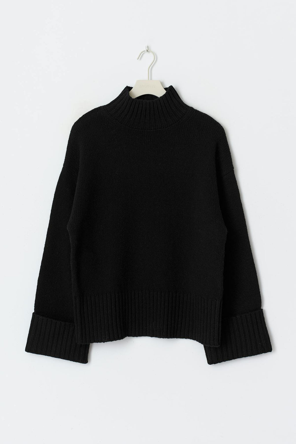 Turtleneck wool knit sweater