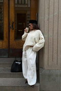 Crew neck knitted sweater