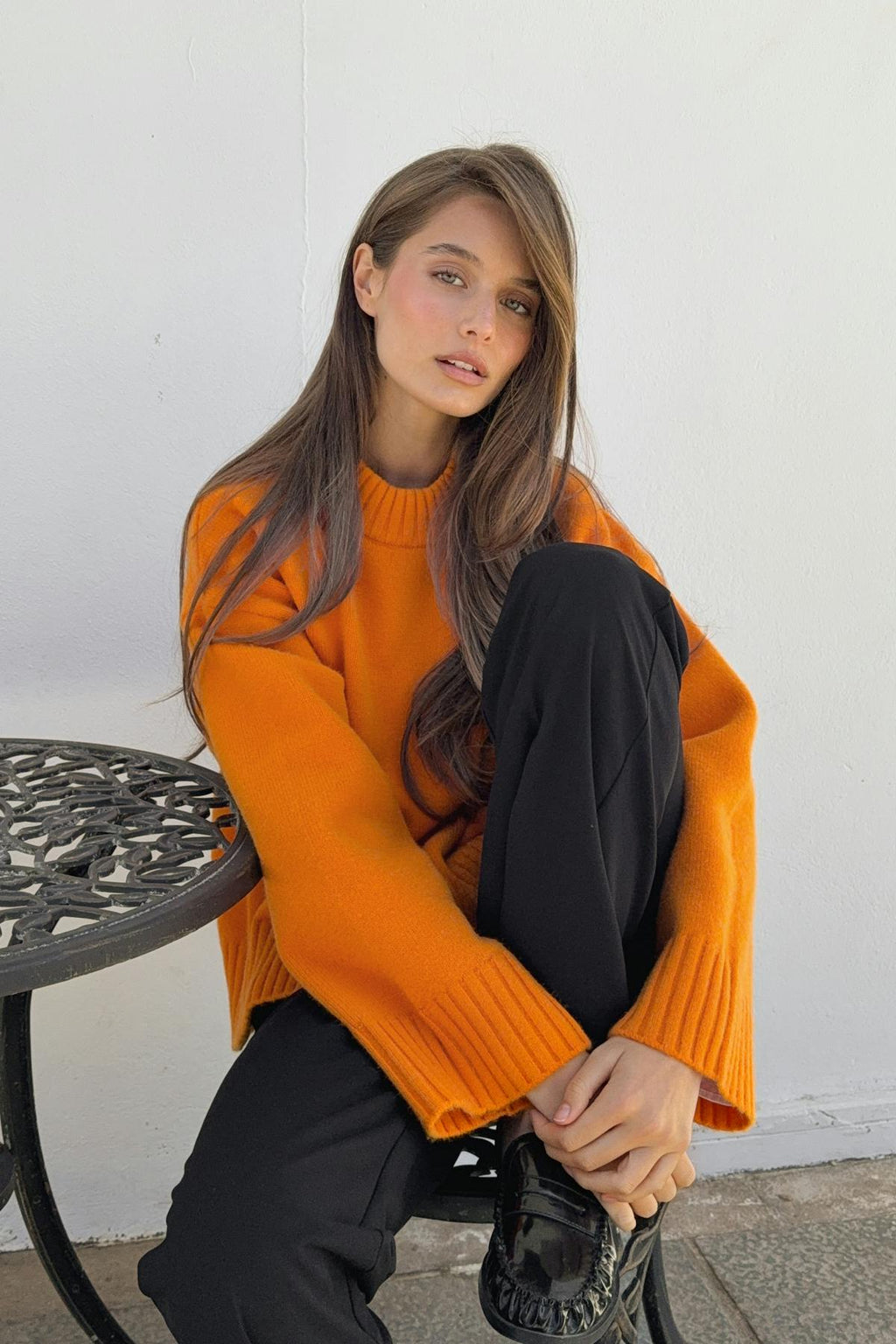 Crew neck knitted sweater