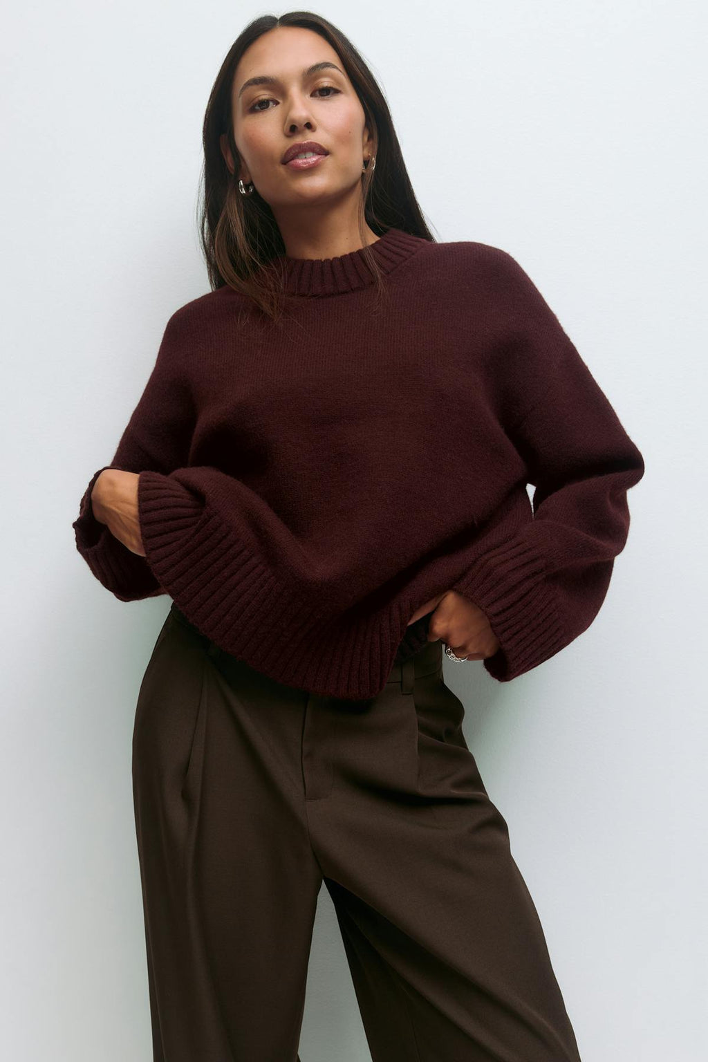 Crew neck knitted sweater