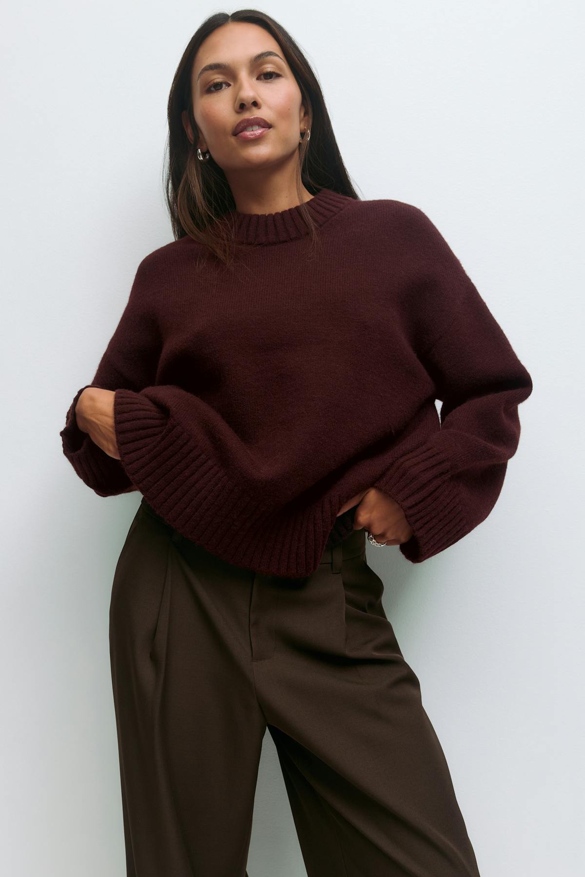 Crew neck knitted sweater