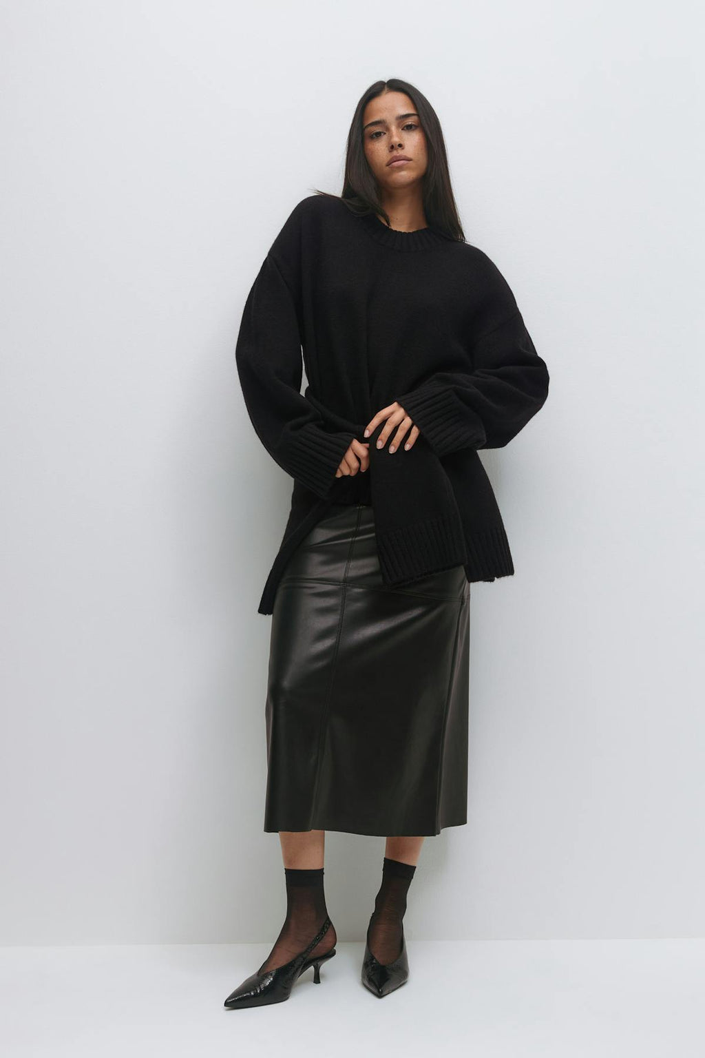Crew neck knitted sweater