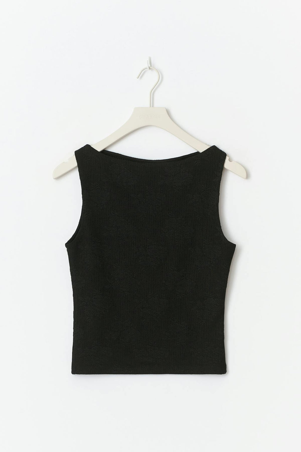 Jacquard tank