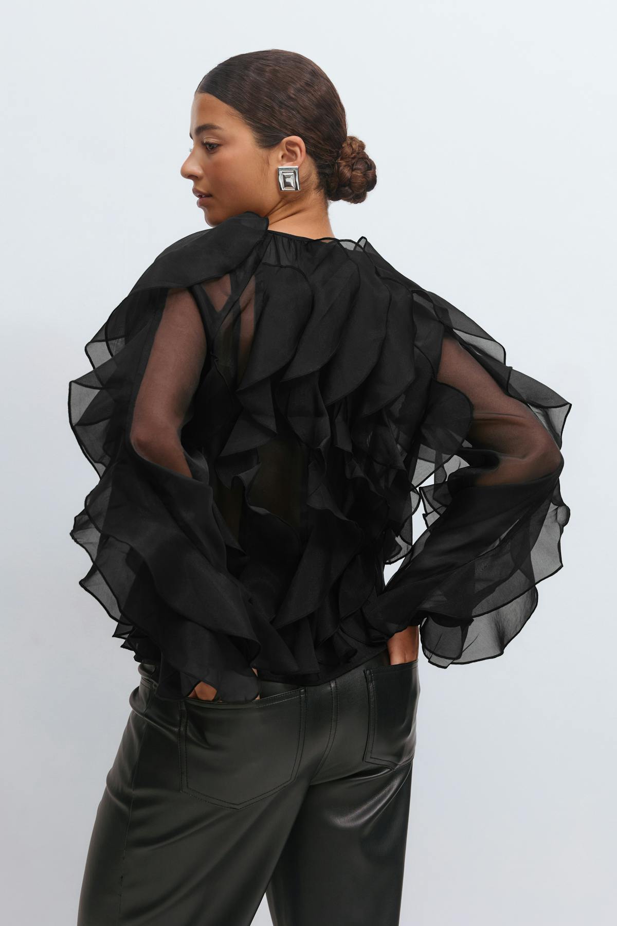 Frill blouse
