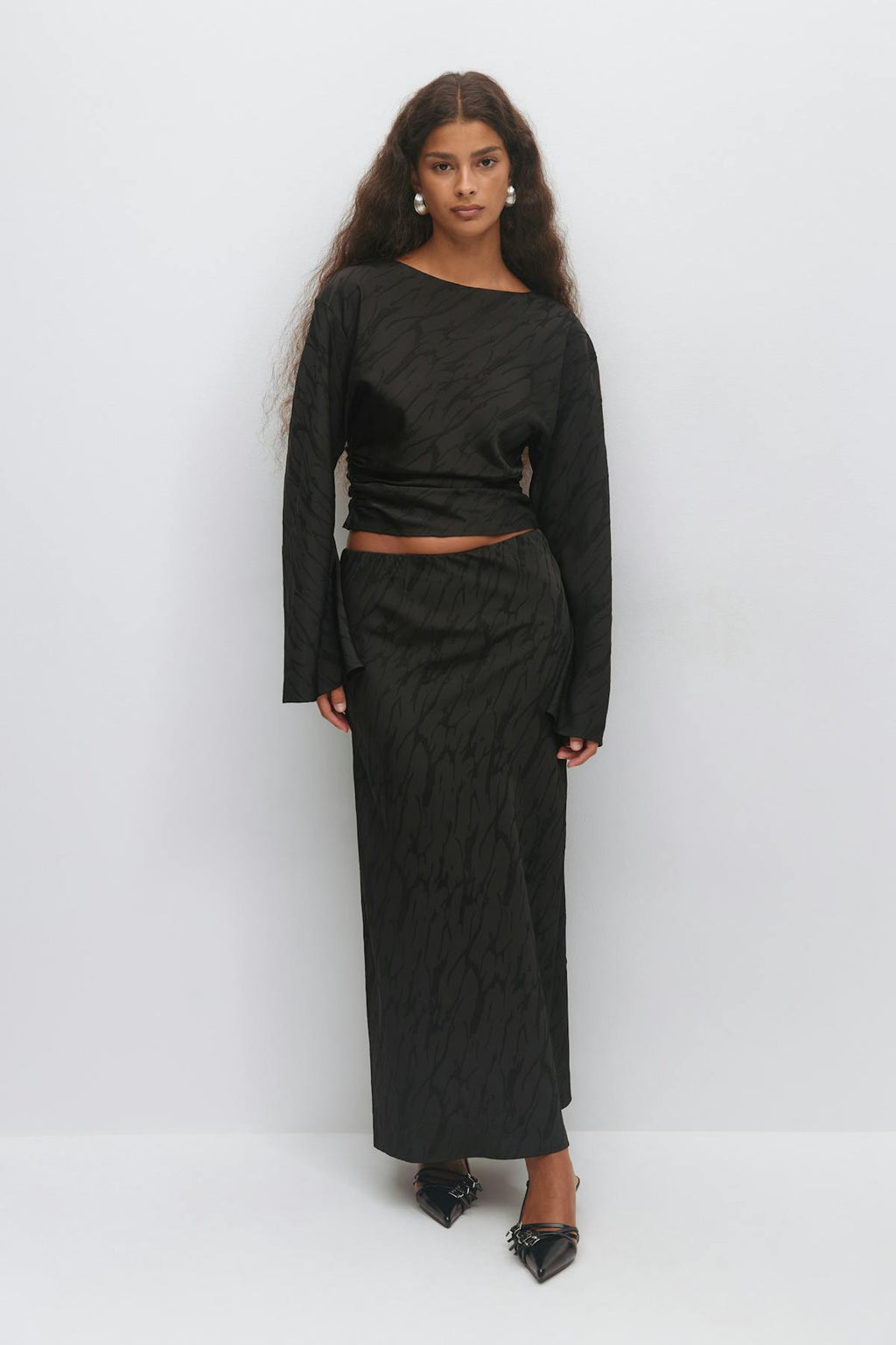 Structured skirt