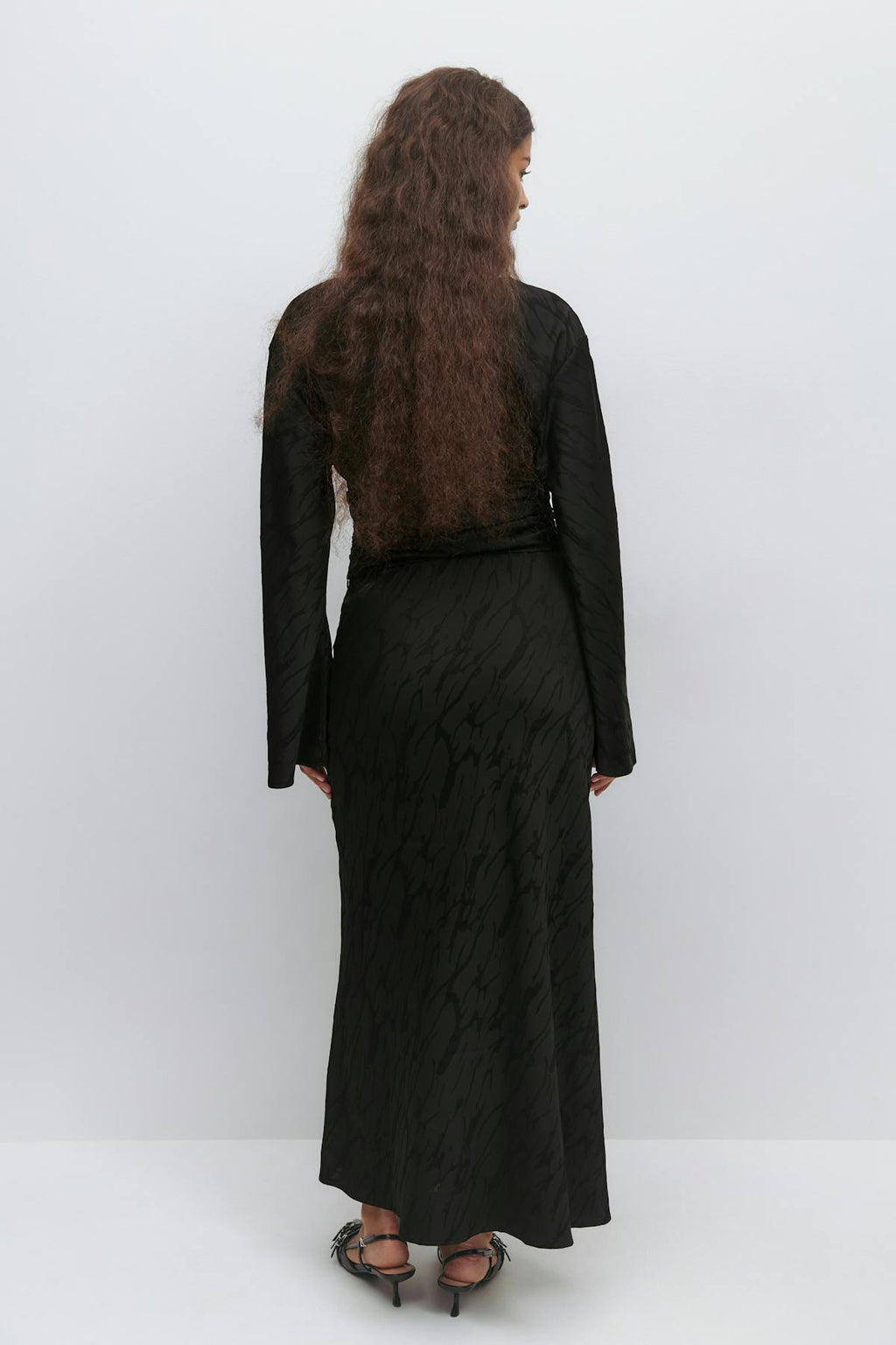 Structured skirt