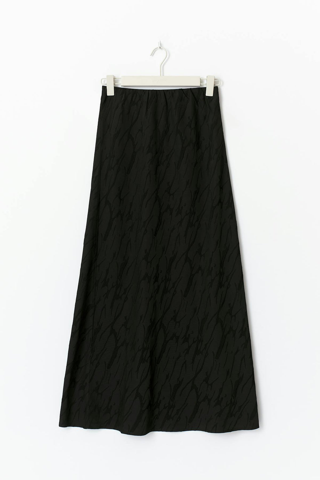 Structured skirt