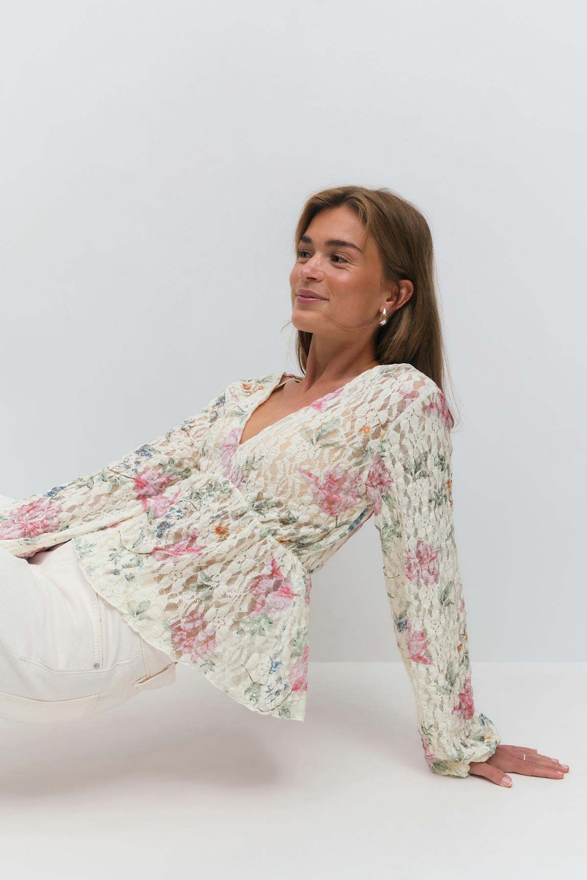 Lace long sleeve top