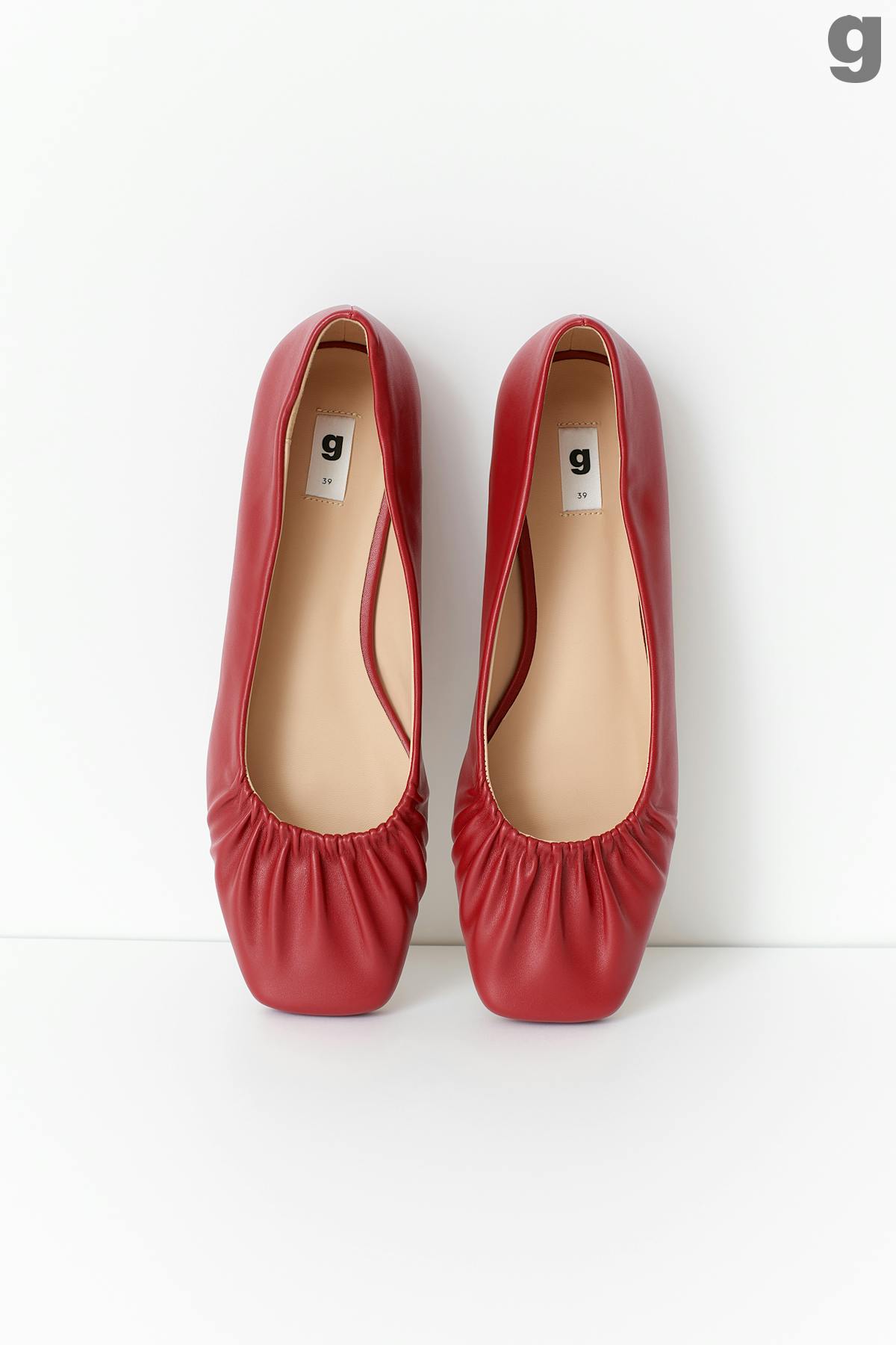 Ballet flats