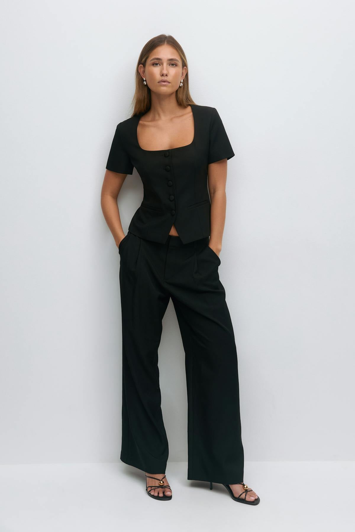 Short sleeve top