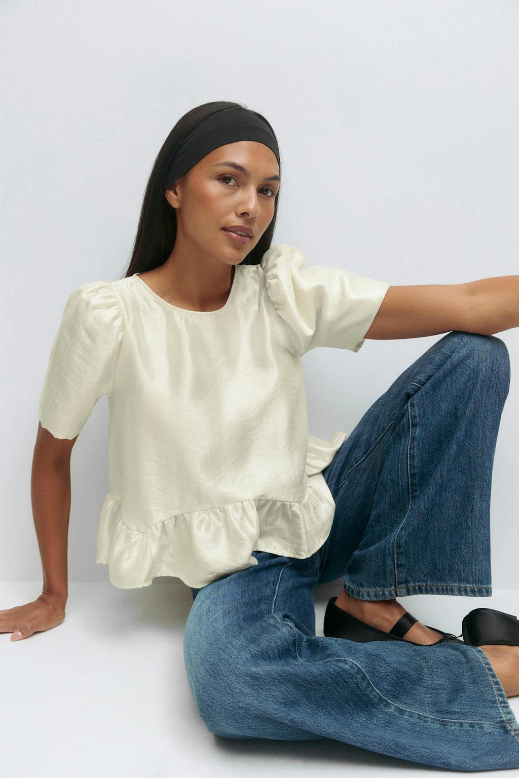 Puff sleeve blouse