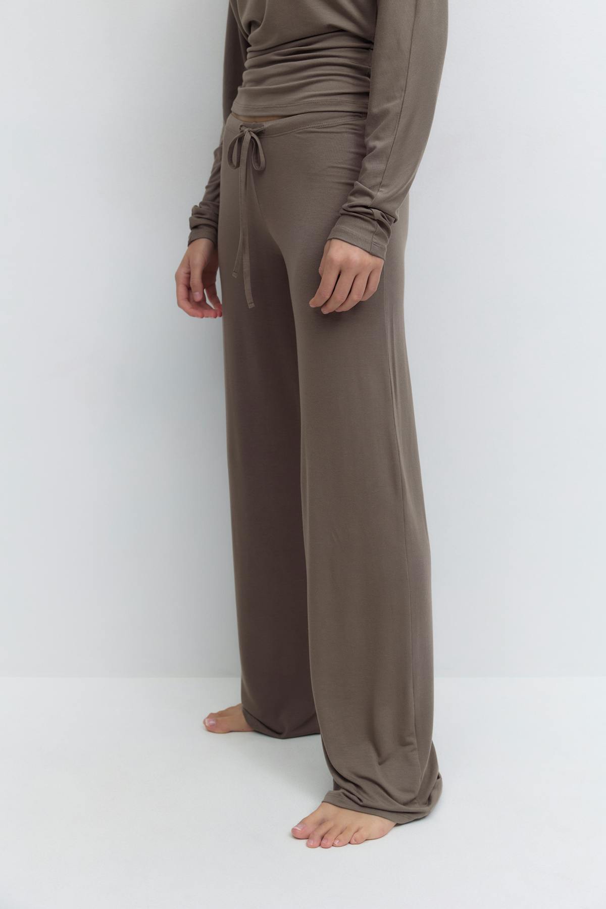Low waist loungewear trousers