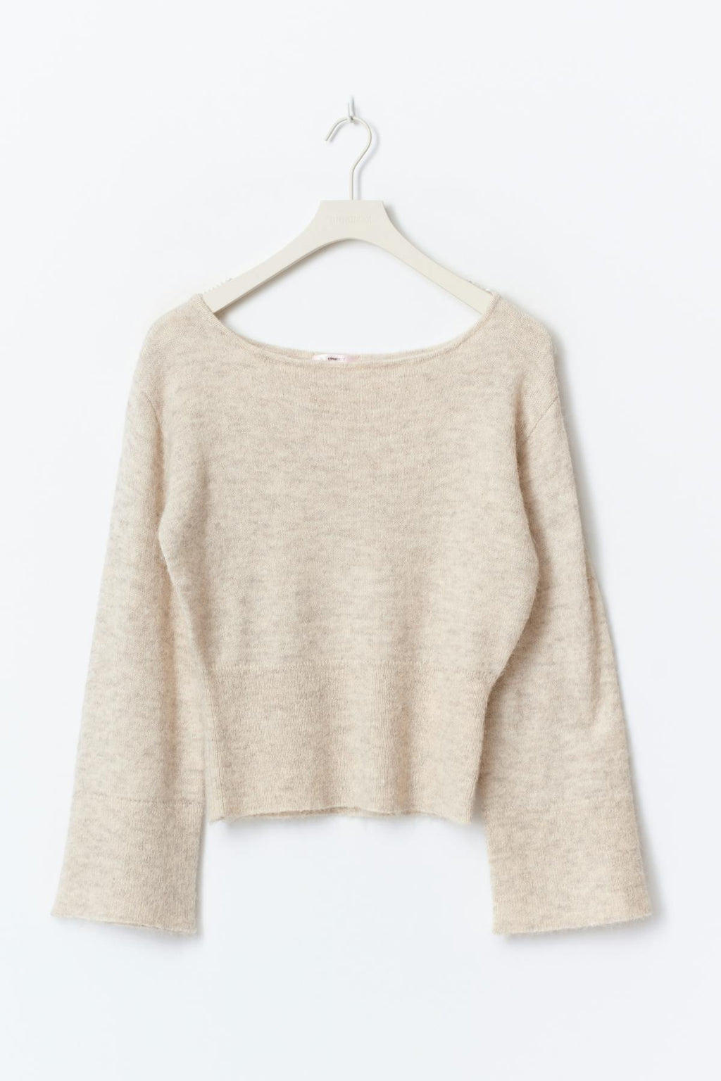 Y shaped knitted sweater