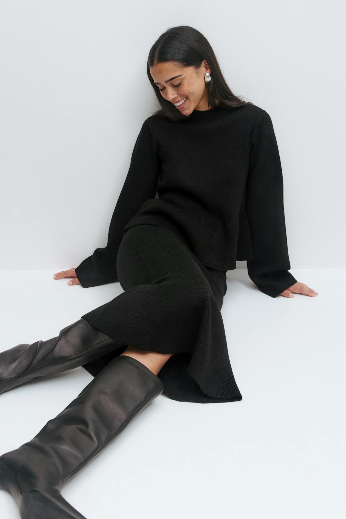 Knitted peplum skirt