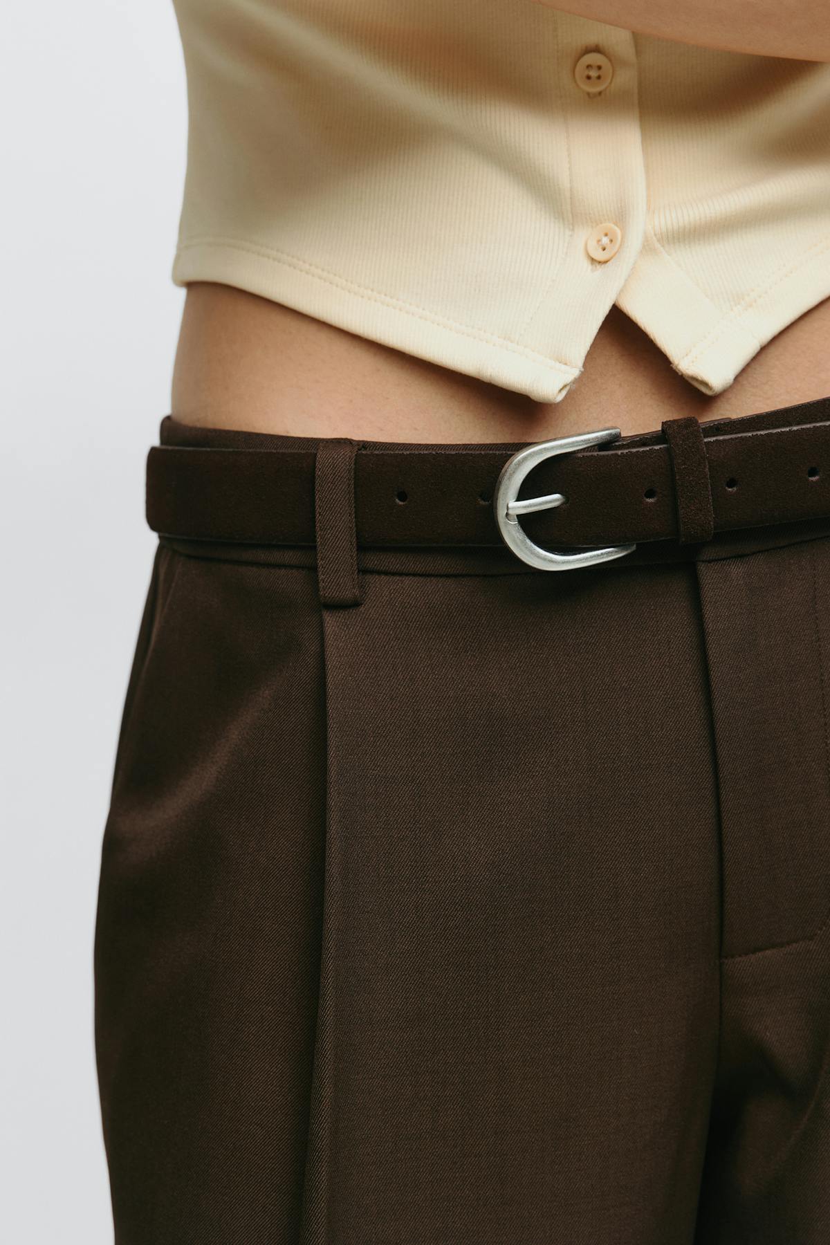 Suede belt