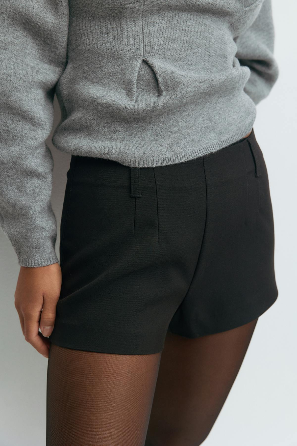Mini shorts