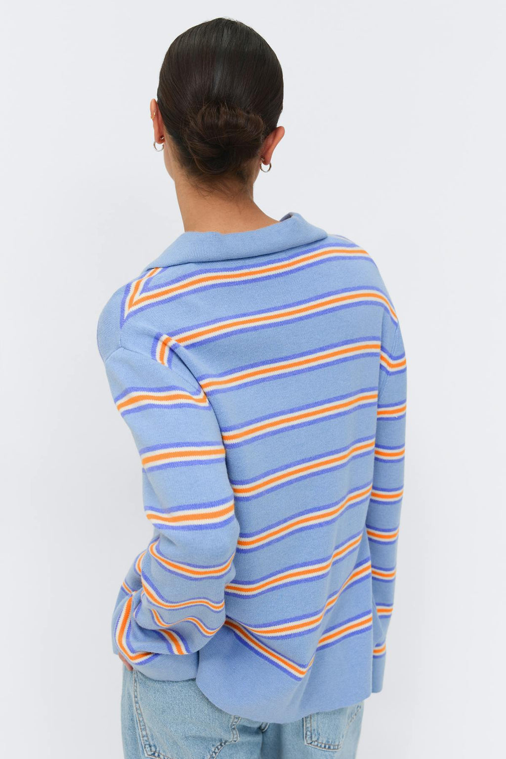 Knitted collar sweater