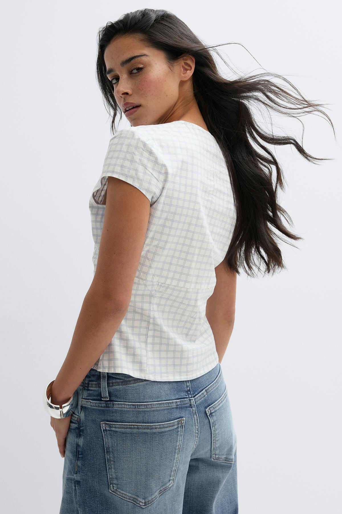 Short sleeve top