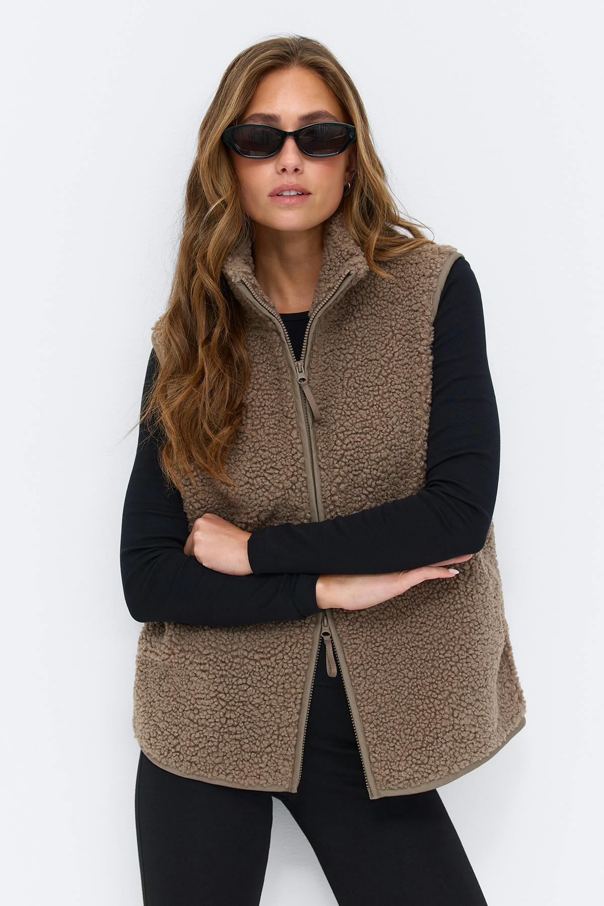 Pile vest