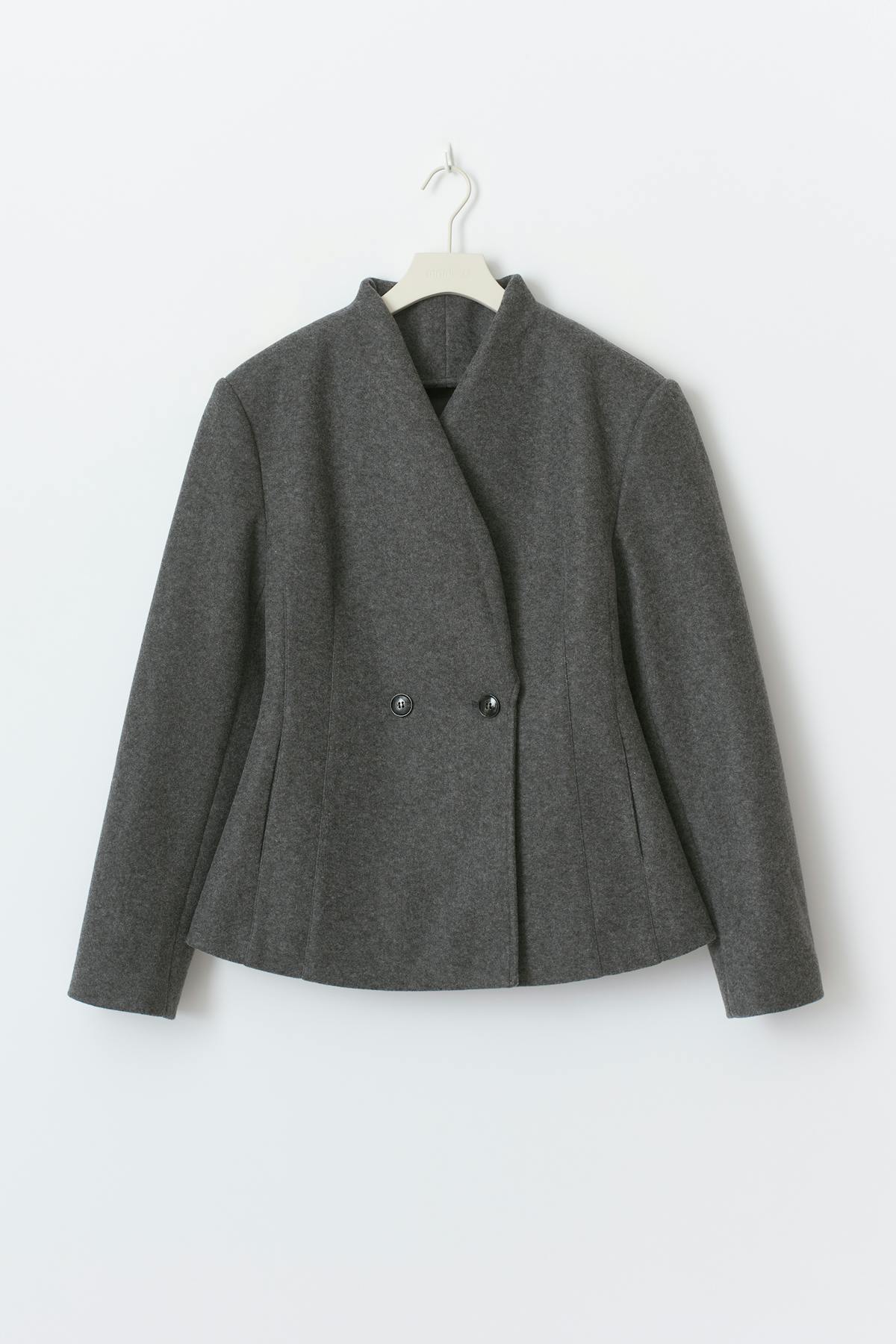 Shaped wool blend jacket