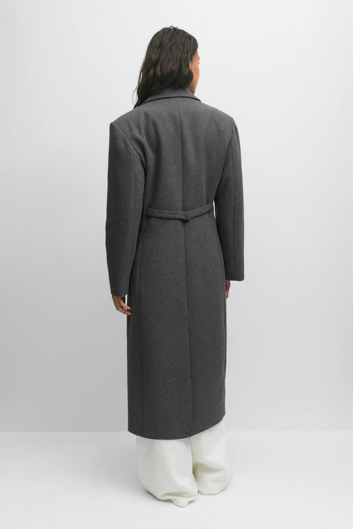 Shaped long coat