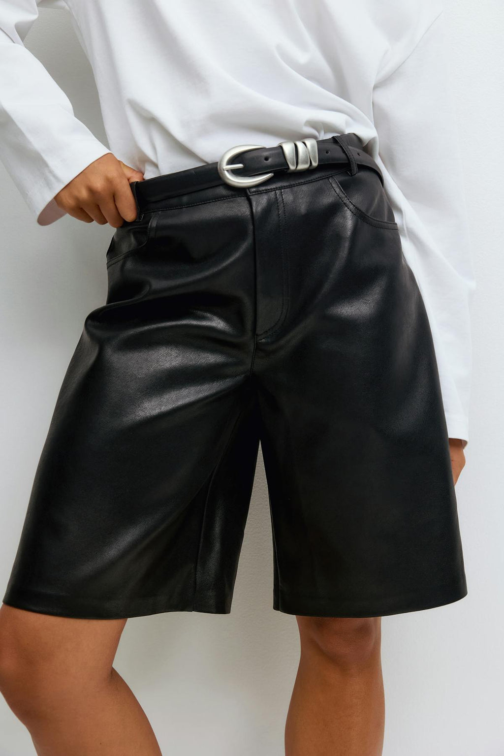 Pu bermuda shorts