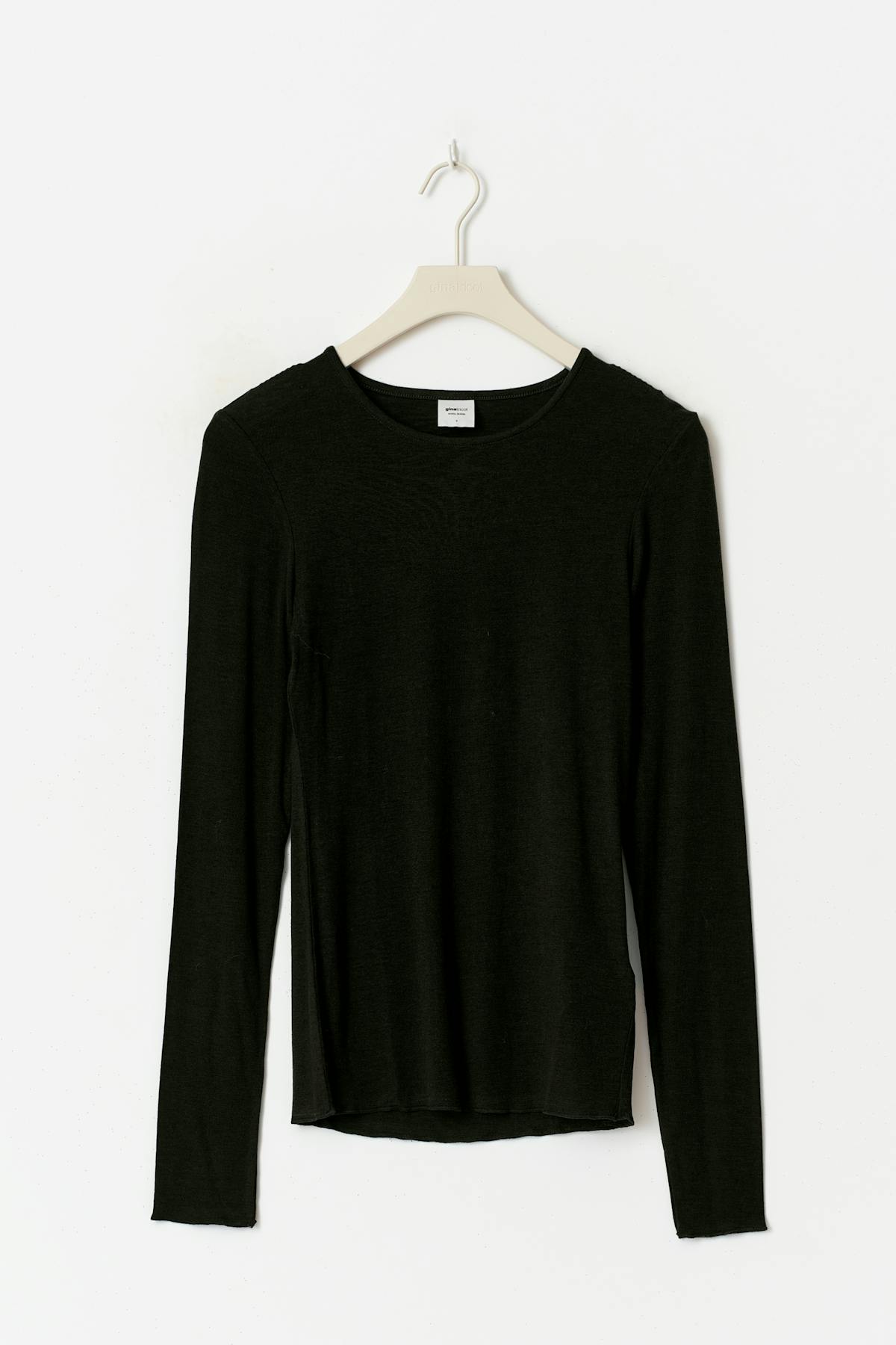 Premium long sleeve top