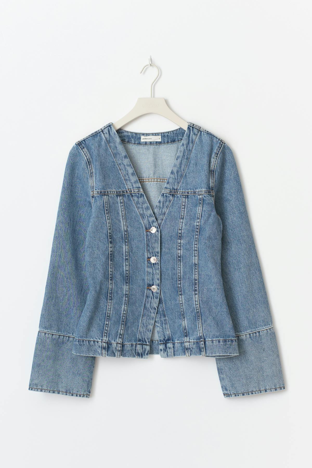 Shaped denim jacket