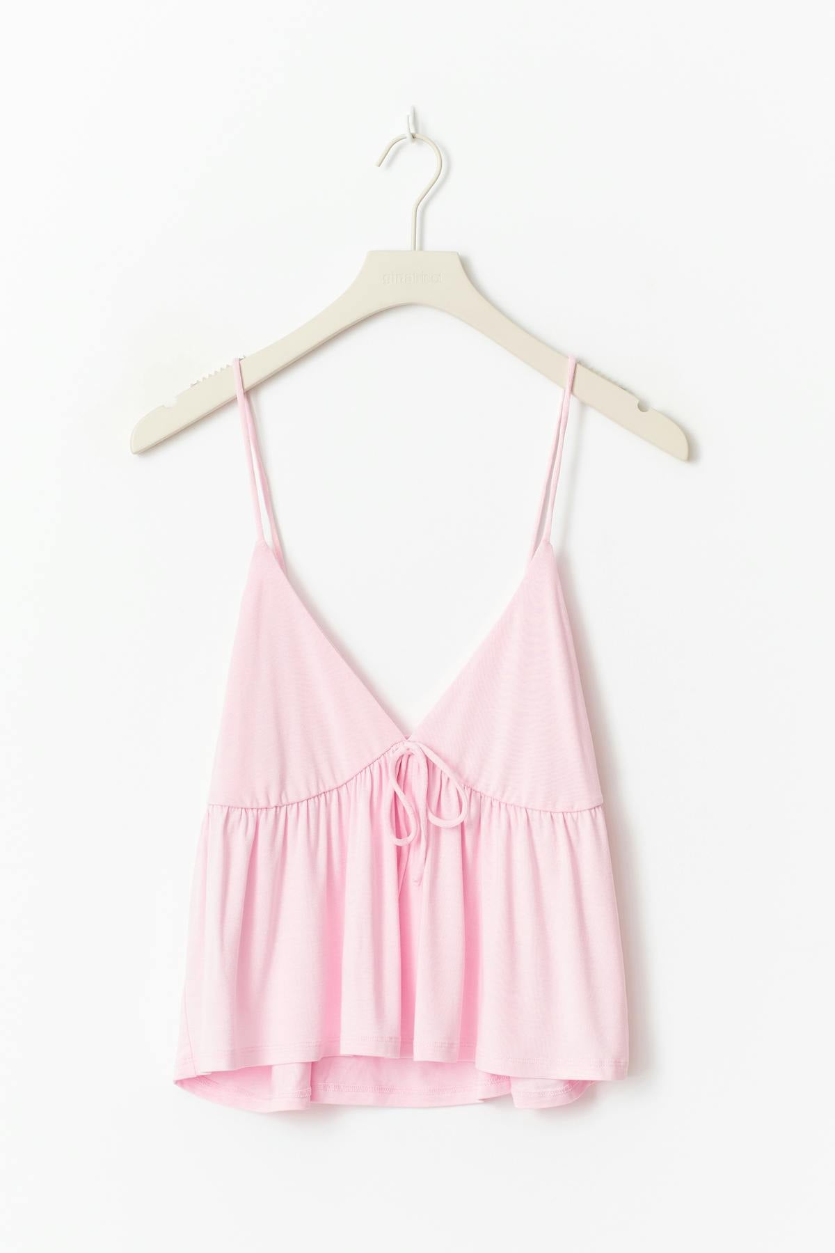 14+ triangle singlet