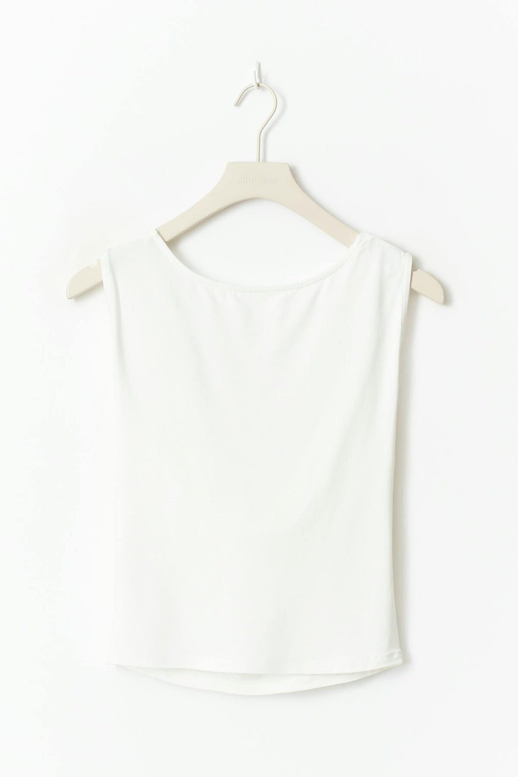 14+ open back top