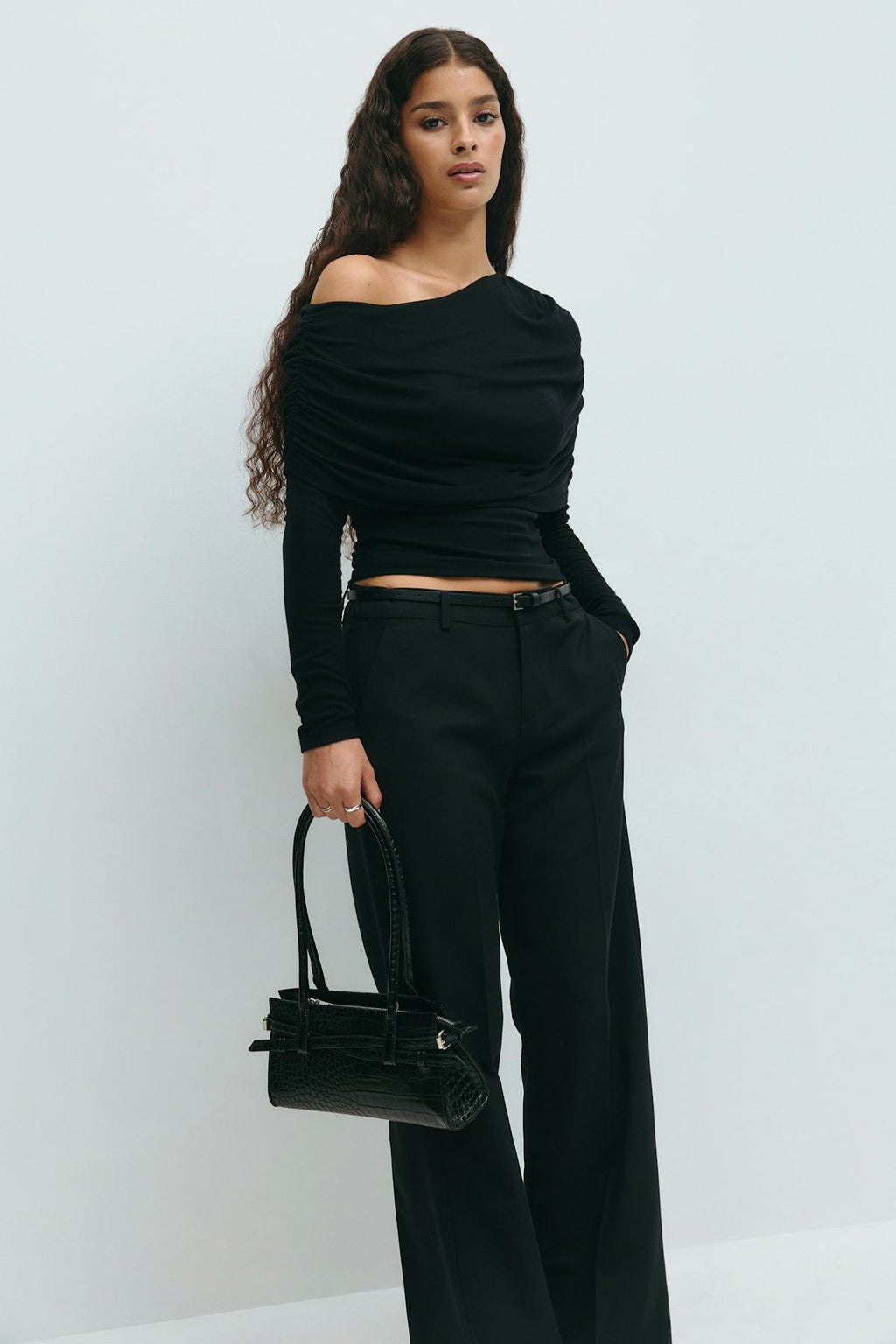Buckel shoulder bag