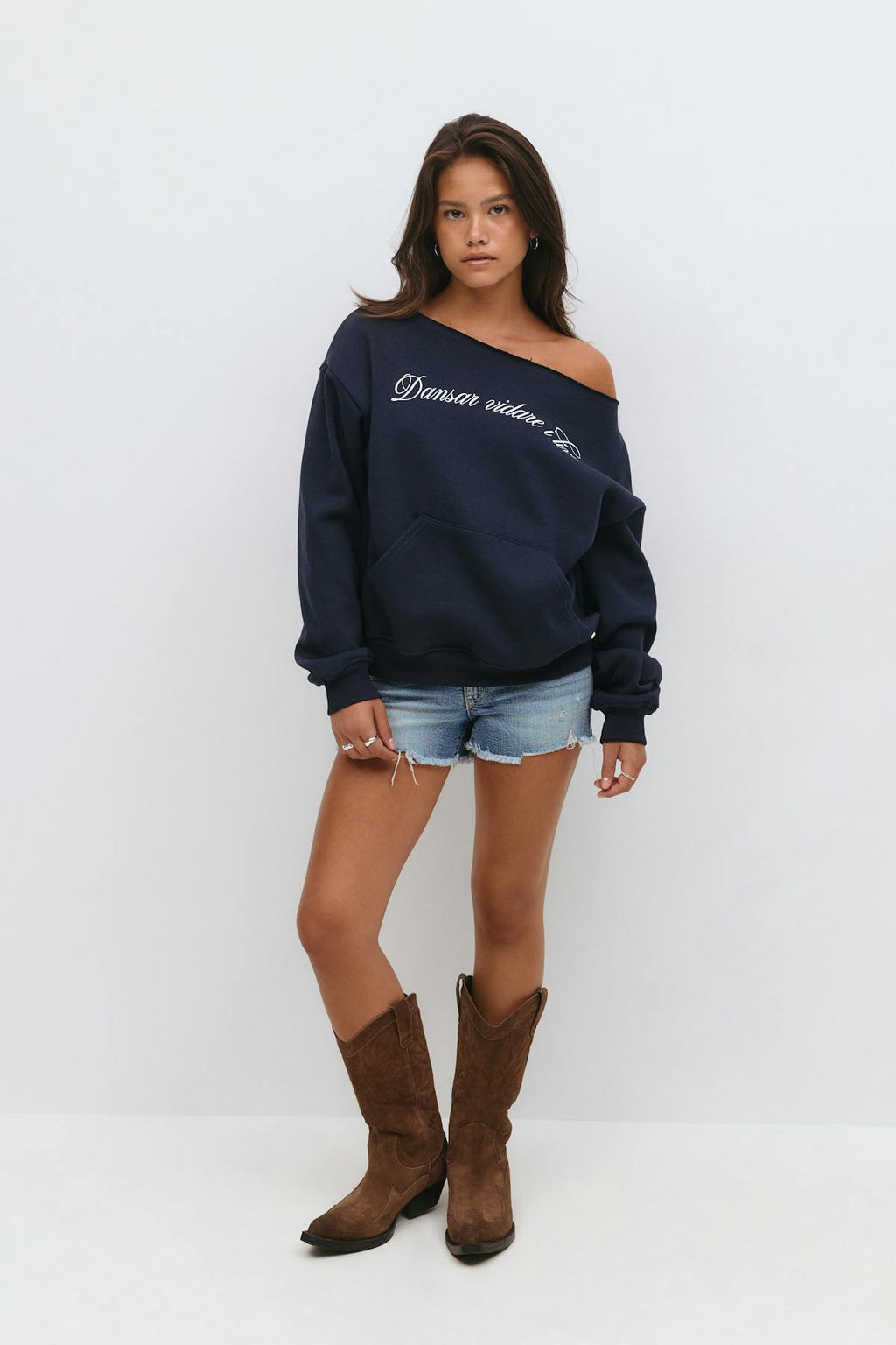 Y off shoulder sweater
