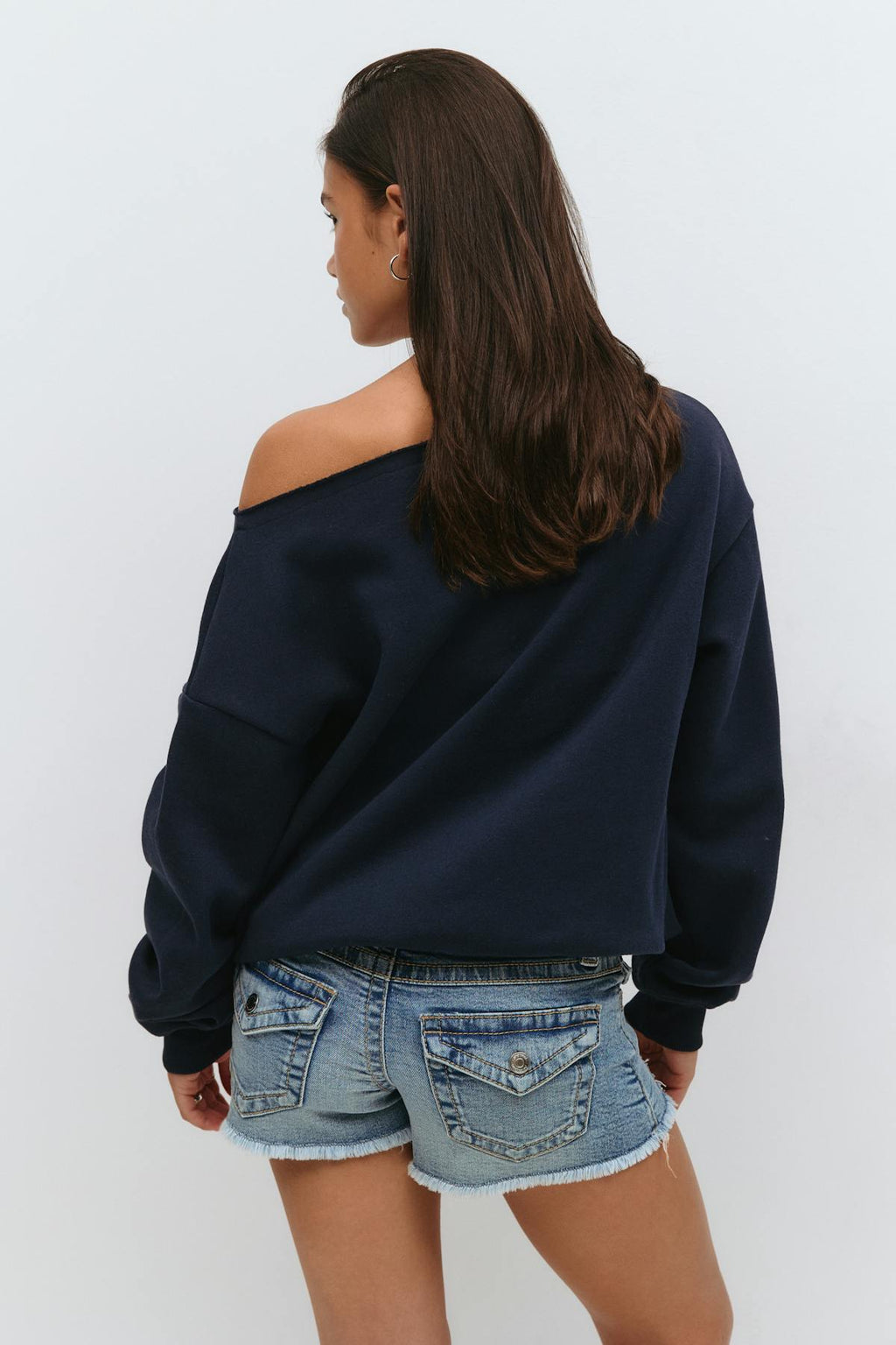 Y off shoulder sweater