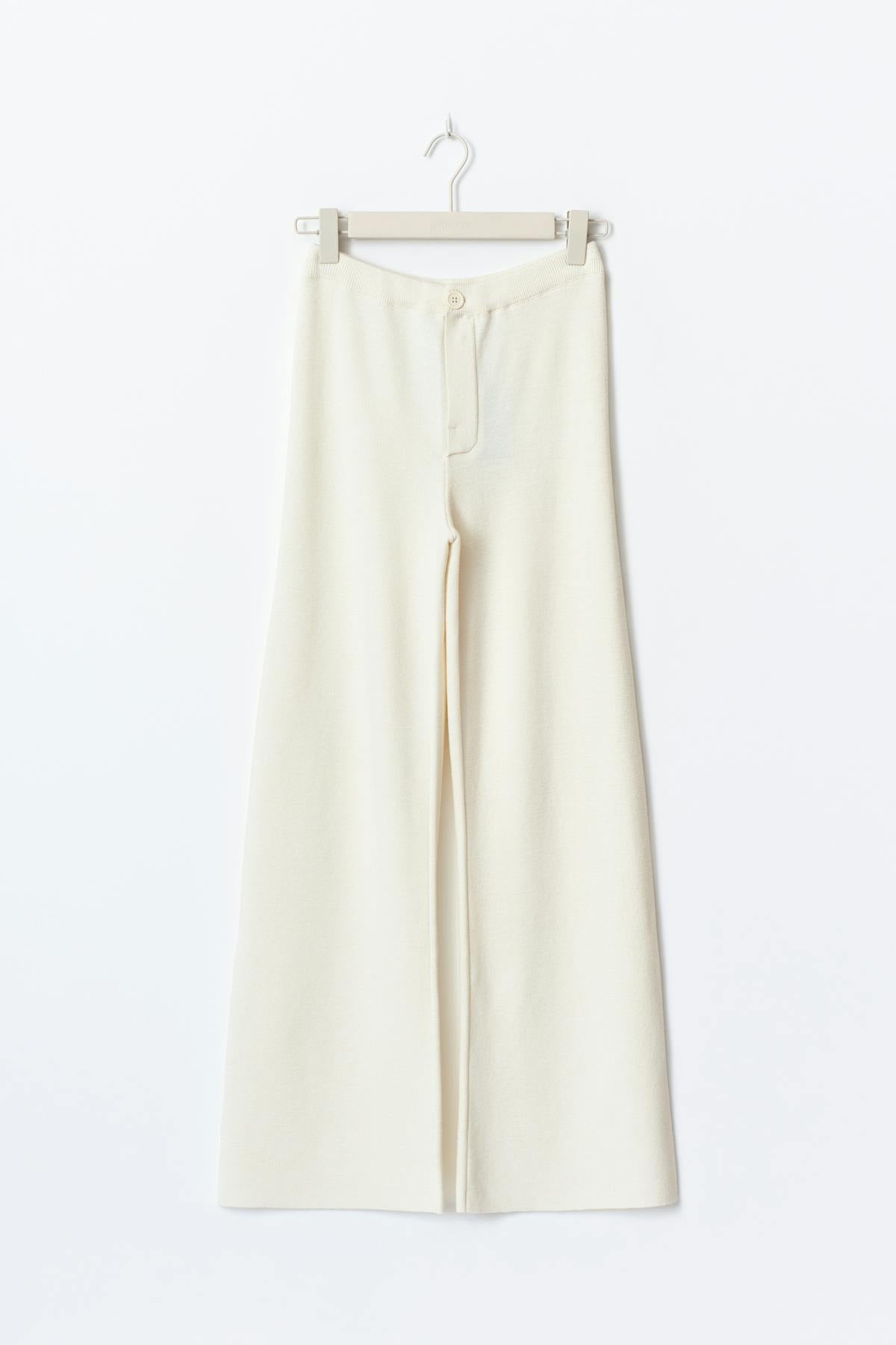 Knitted trousers