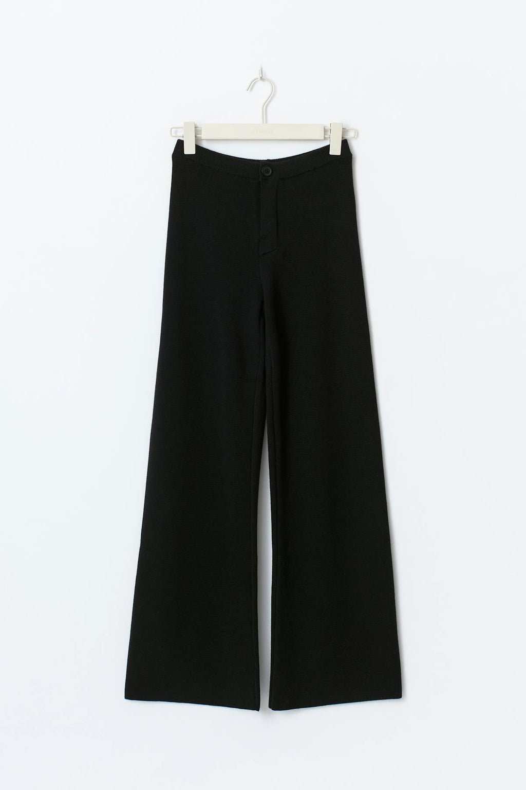 Knitted trousers