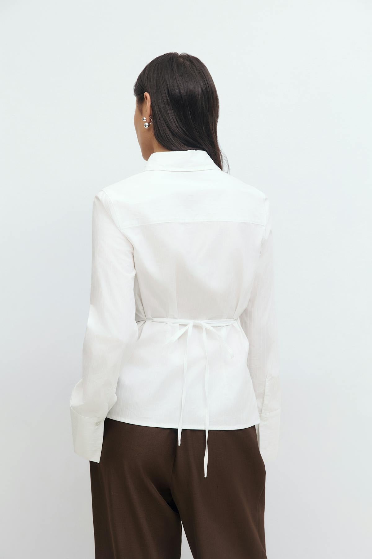 Shaped tie blouse