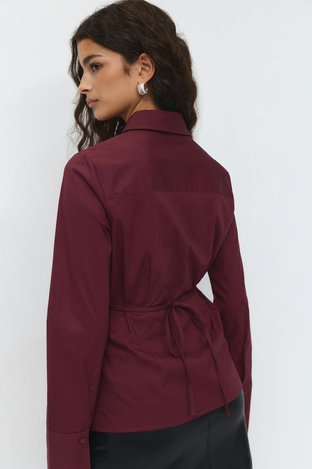 Shaped tie blouse